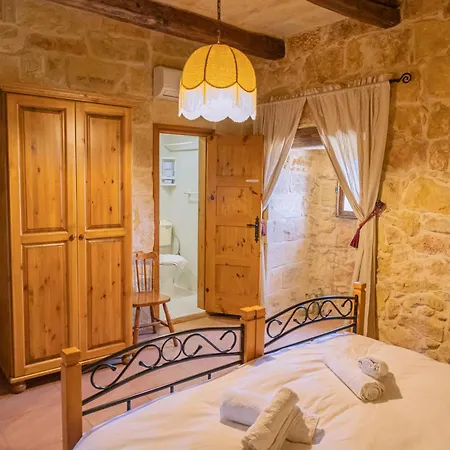 Serene Country House For Beach And Trekking Lovers Xaghra Exterior photo