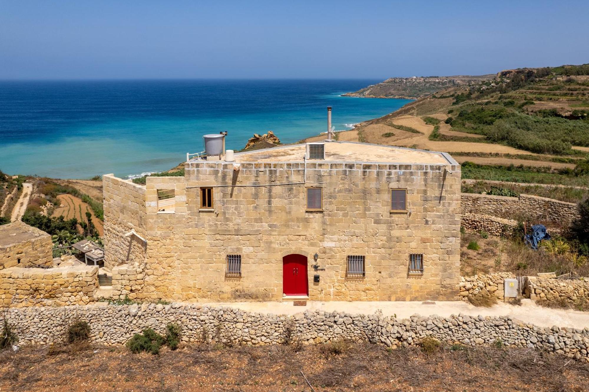 Serene For And Trekking Lovers Xaghra